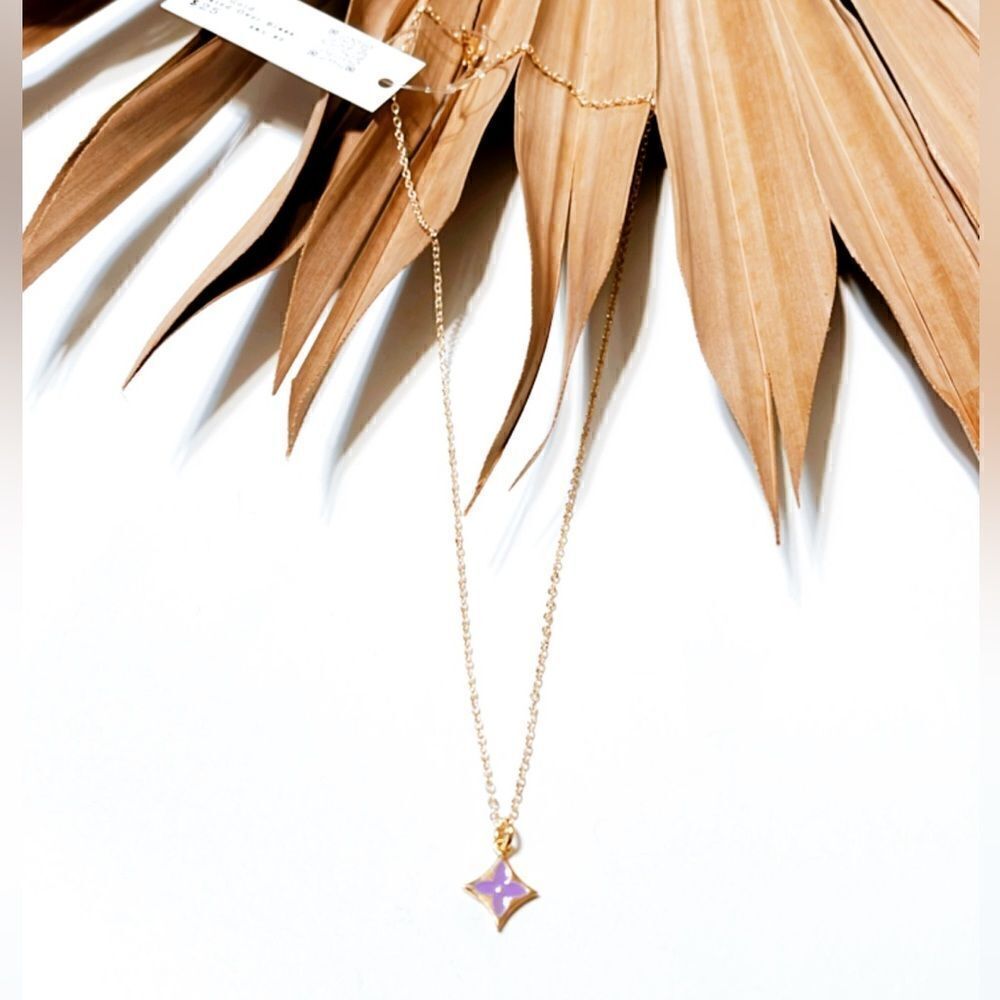 Clover necklace F32